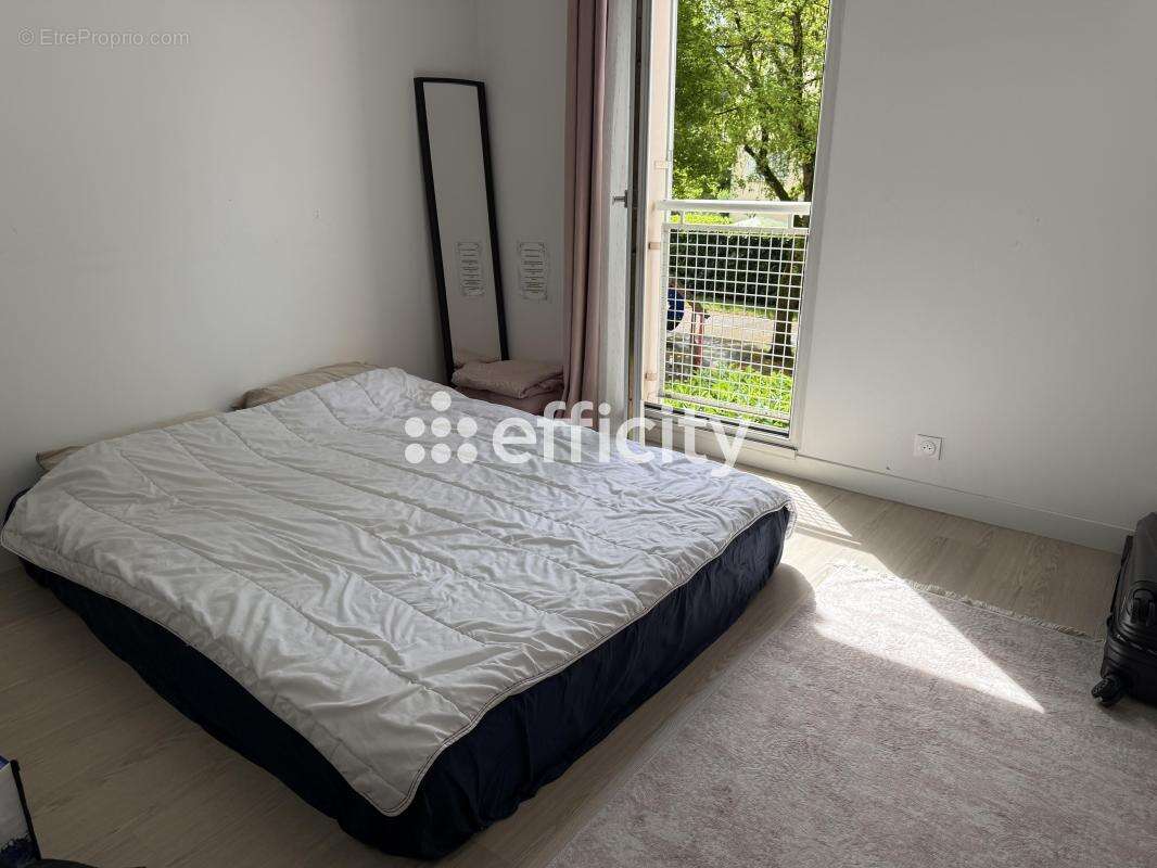 Appartement à LES ULIS