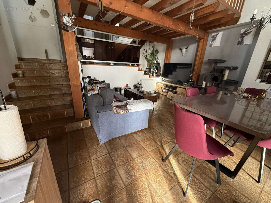 Appartement à CHATUZANGE-LE-GOUBET