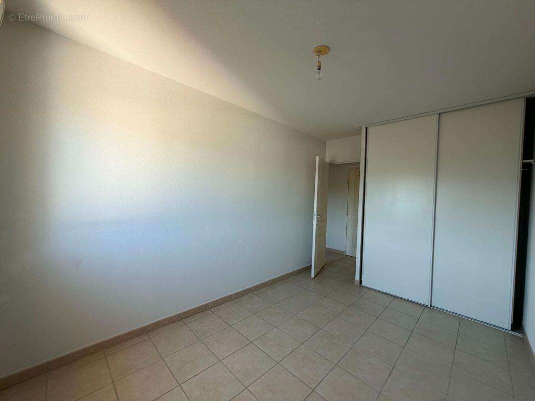 Appartement Brignoles 3 pièce(s) 64m2 - photo 6