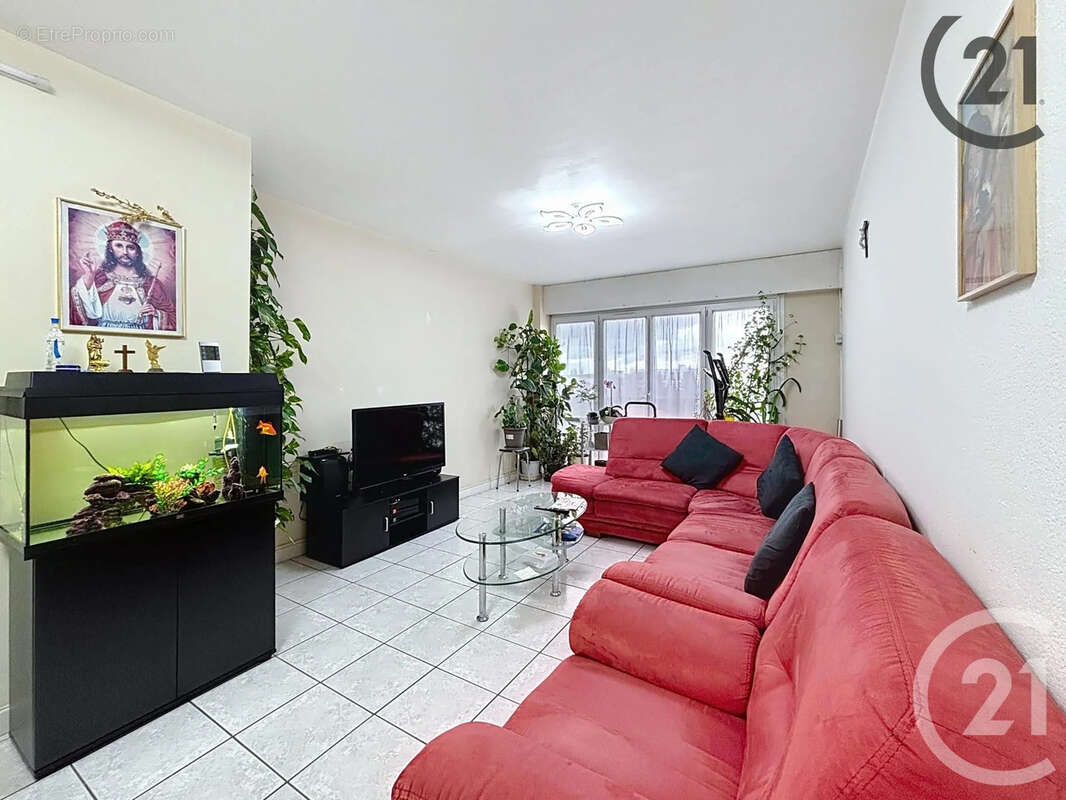 Appartement 73 m² à Troyes  - photo 2