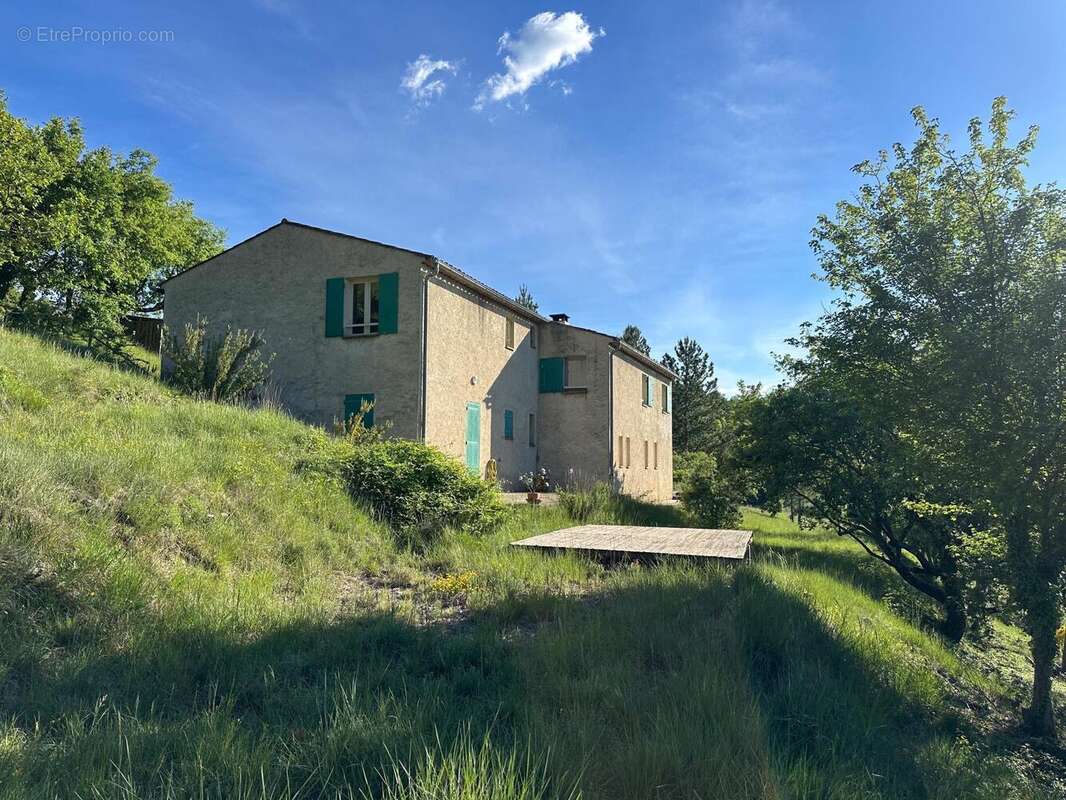 Maison 143 m² à Villemus  - photo 4