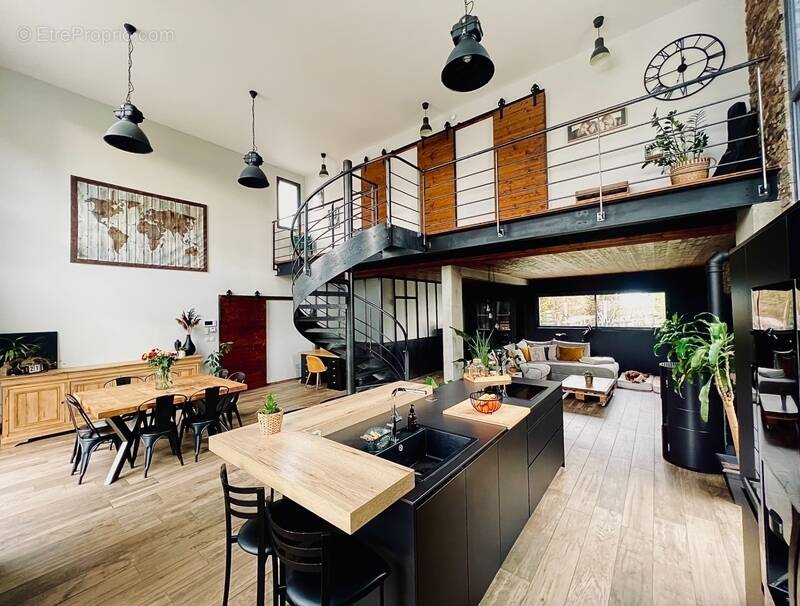 Maison à YSSINGEAUX