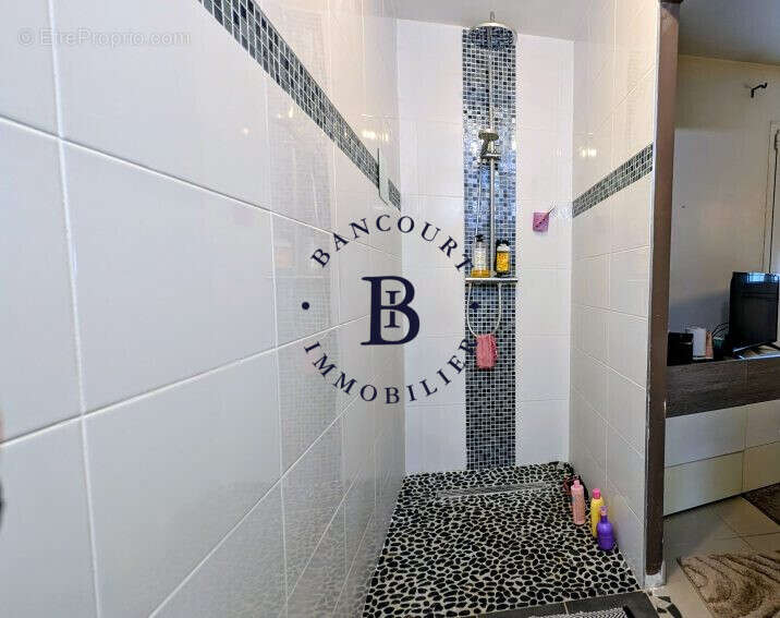 Maison à BRIVE-LA-GAILLARDE