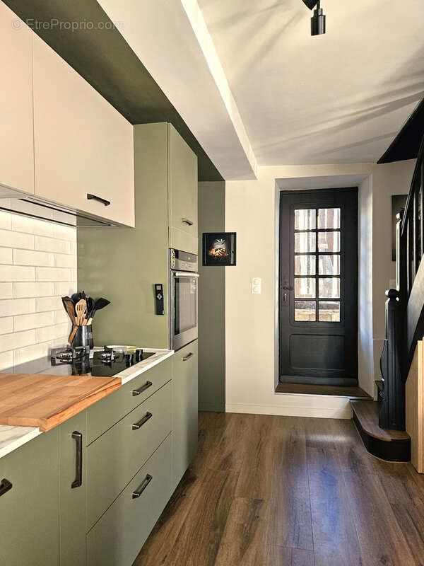 Maison à AGEN-D&#039;AVEYRON