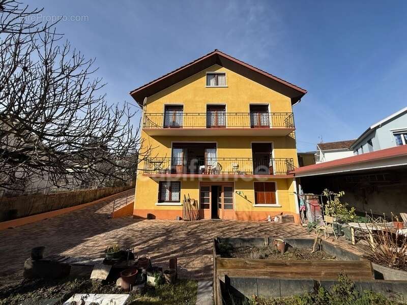 Maison à LOURDES