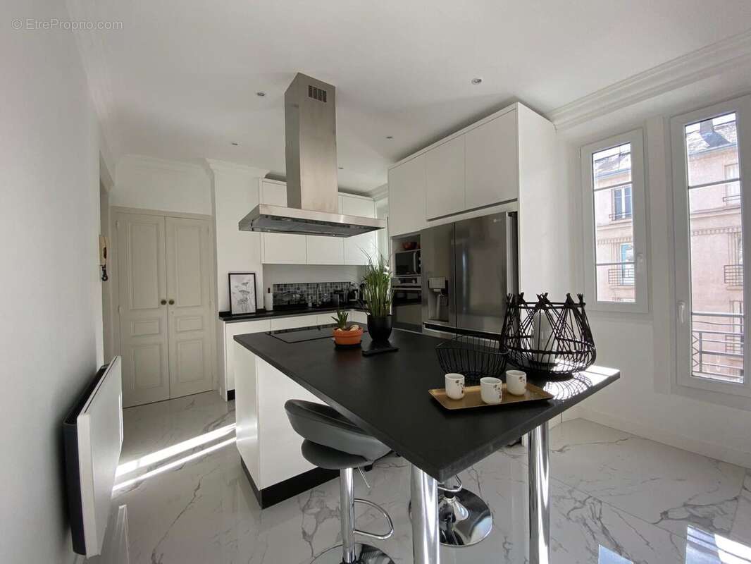 Appartement 119 m² à Limoges  - photo 3