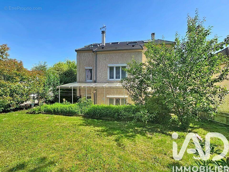 Photo 1 - Maison à BOUSSY-SAINT-ANTOINE