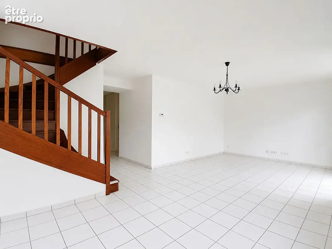 Maison Linas 4 pièce(s) 96 m2  - Proximité école et centre ville - photo 3