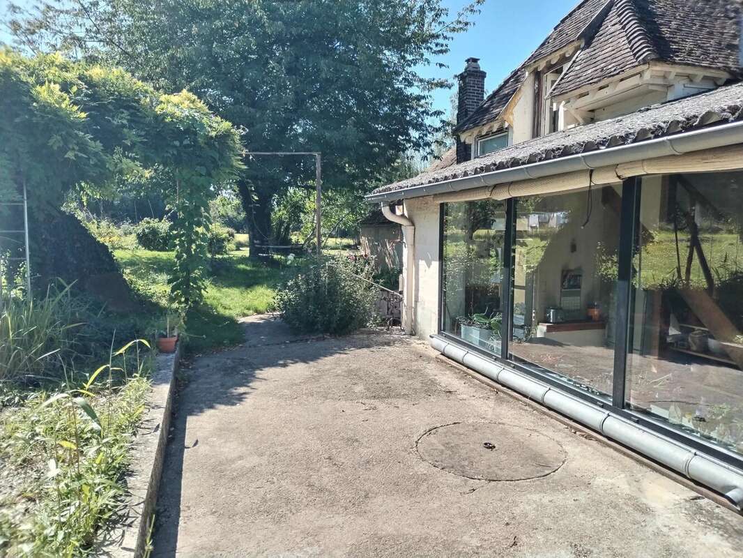 Maison de campagne type longère 150 m² – terrain 1 592 m² - photo 7