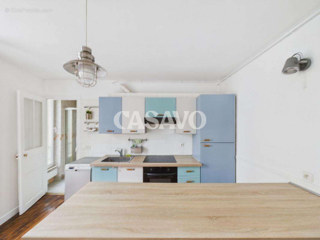 Appartement à CHARENTON-LE-PONT