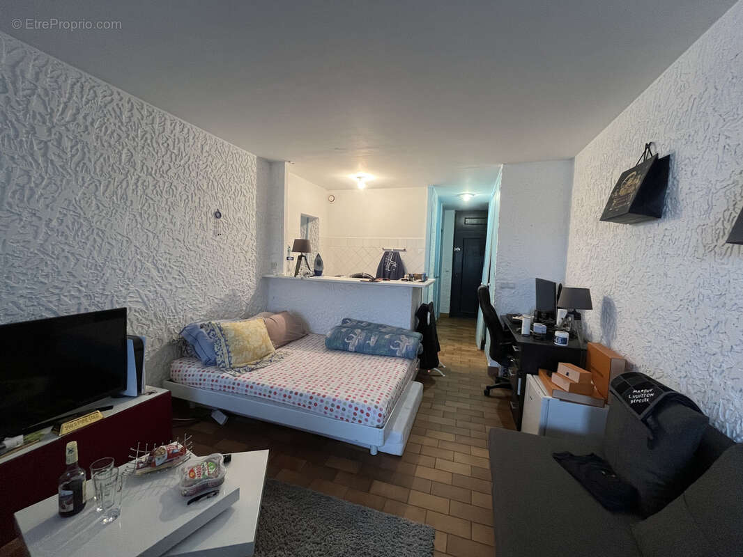 Appartement à COGOLIN
