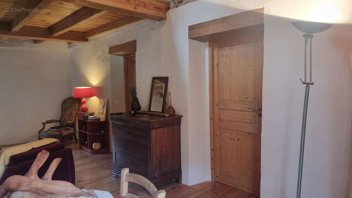 Pièce de vie - Maison à CAPDENAC-GARE