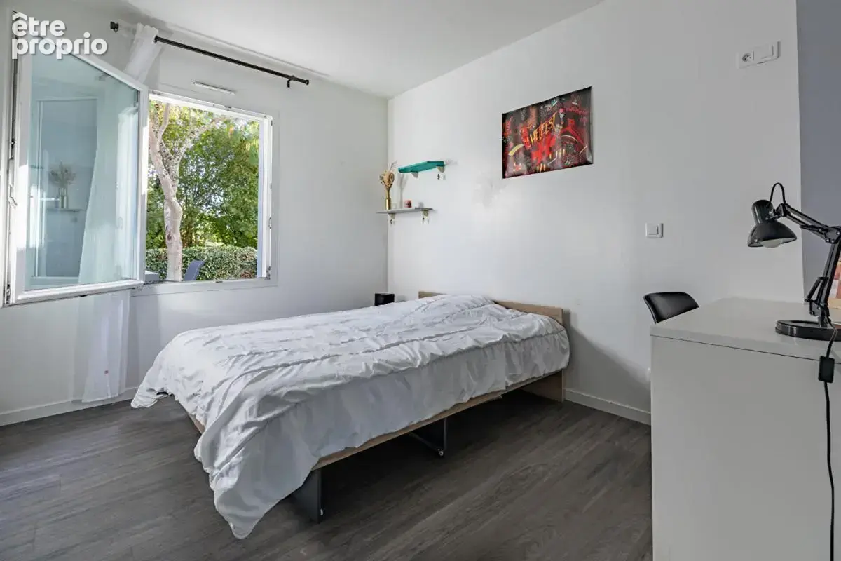 Maison Gorges 6 P . 4 Chs . Bureau . 126.3 M² . Double garages . T 932 M² . Terrasse . Abri jardin - photo 9