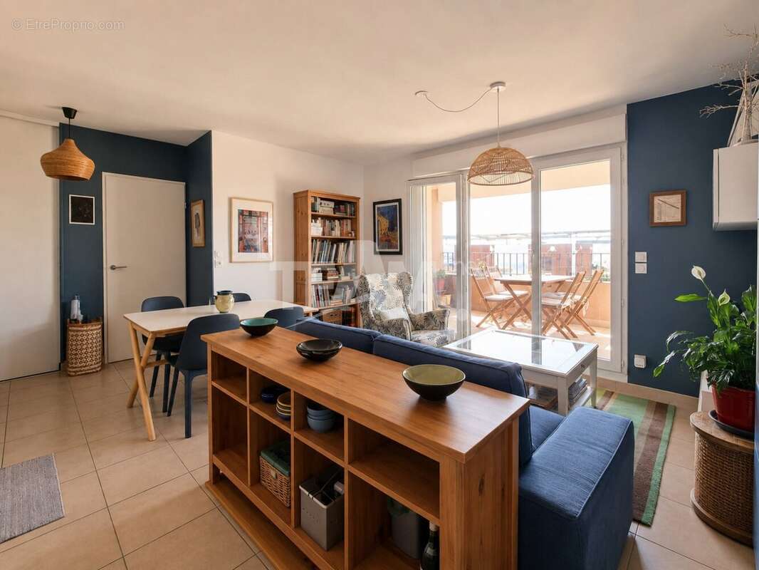 Sète  t3 avec terrasse, vue dégagée et parking - photo 7