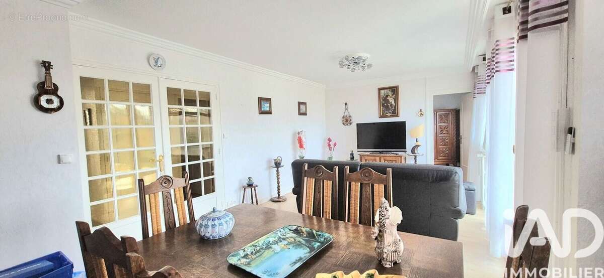 Appartement 64 m² à Firminy  - photo 3