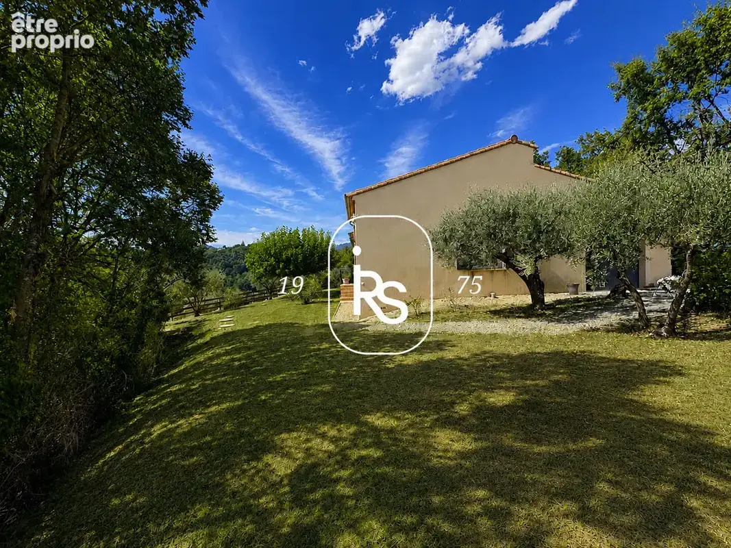 Villa de plain-pied de 130 m2 avec 8 768 m2 de terrain et vue sur le  Massif du Tanargue. - photo 15