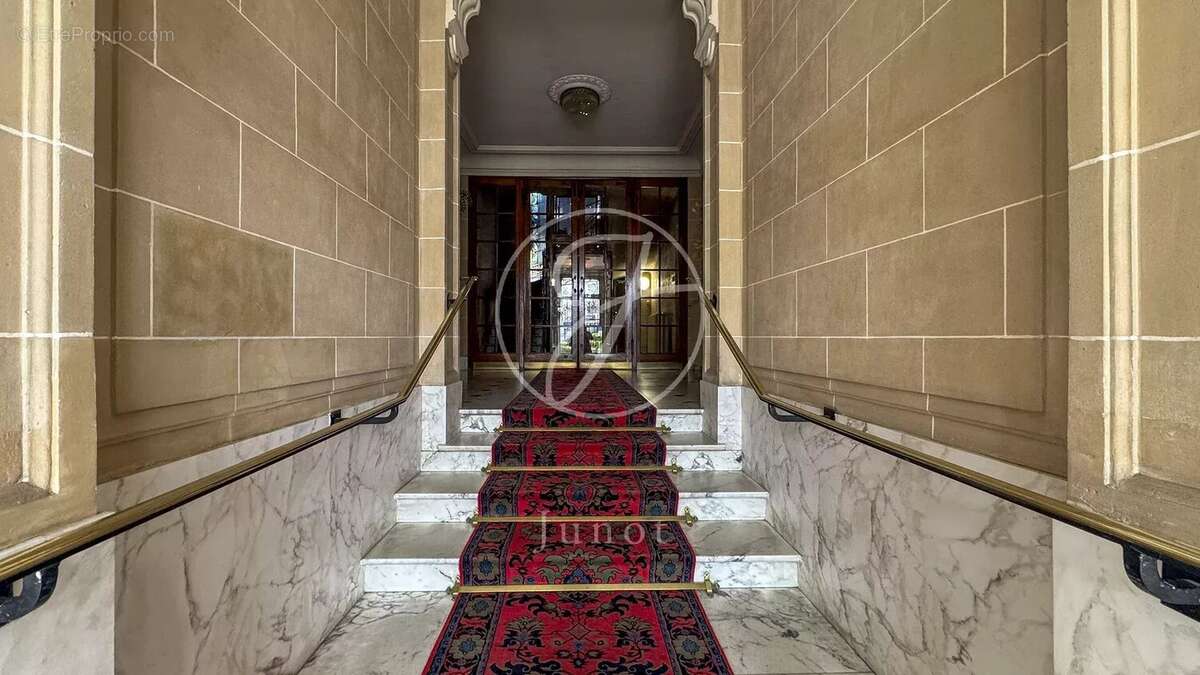 Appartement à LA MADELEINE