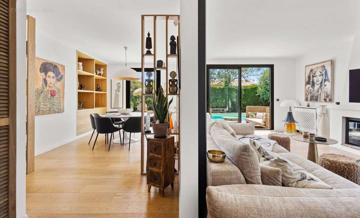 Maison à MOUGINS