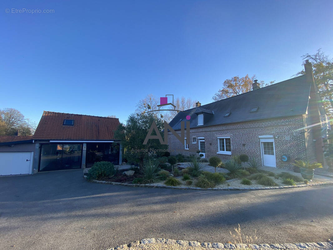 Maison à VARENGEVILLE-SUR-MER