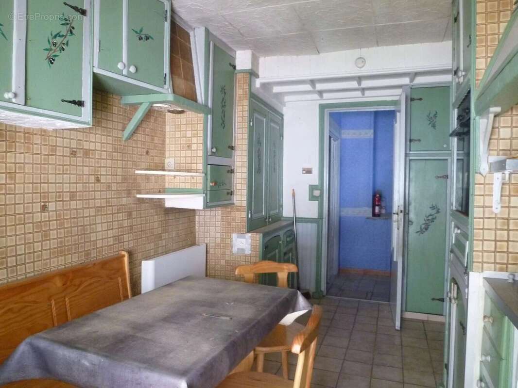Appartement 90 m²  -  4 pièces + cave - photo 7