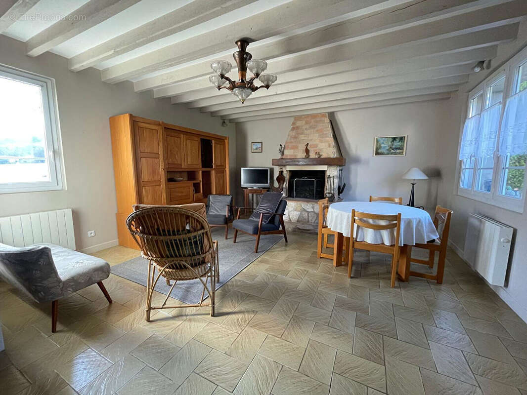 Maison à CROUY-SUR-OURCQ