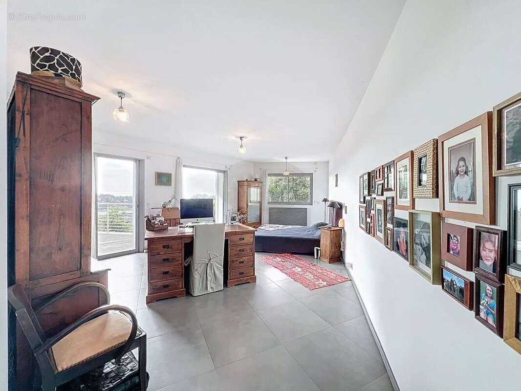 Maison à CAGNES-SUR-MER