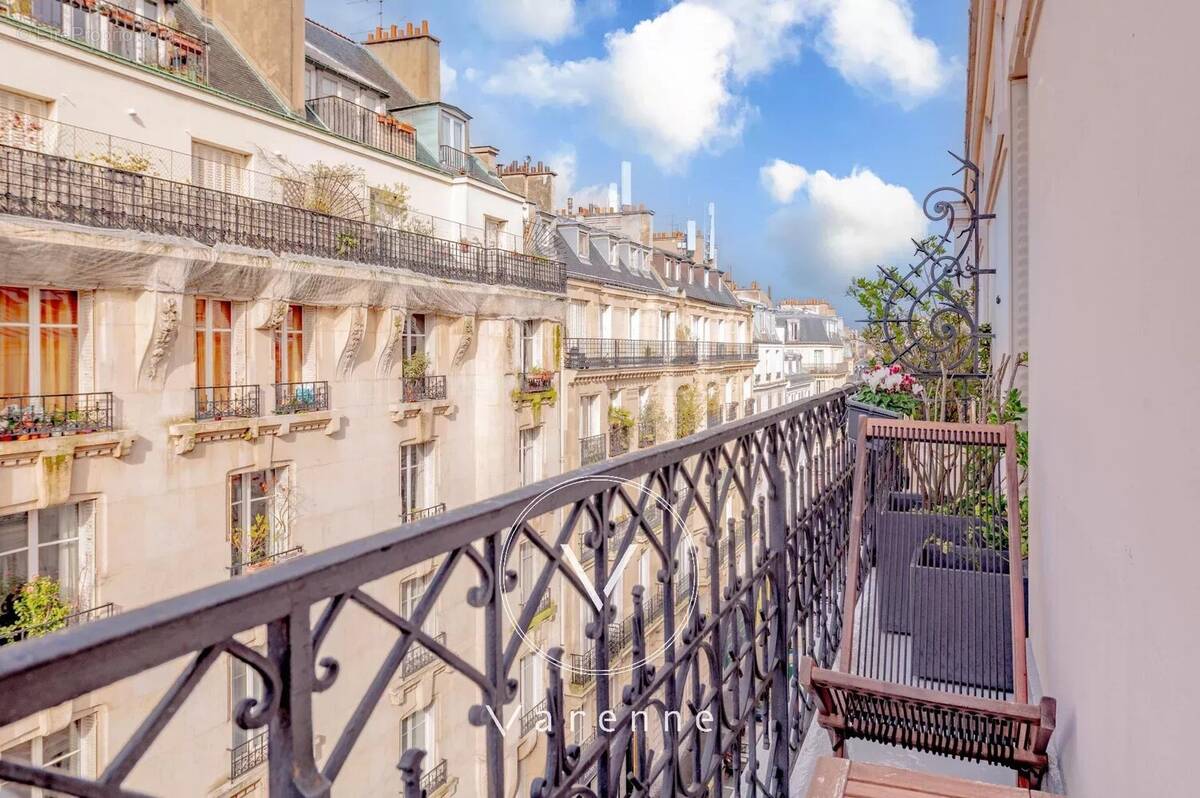 Appartement à PARIS-5E