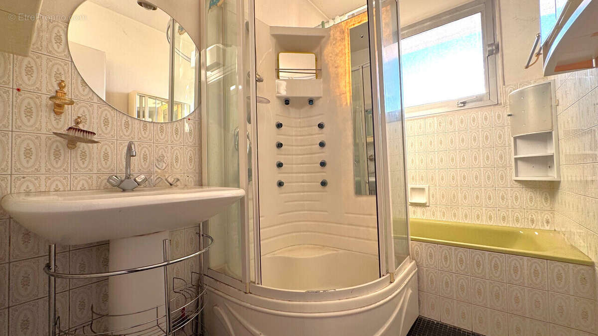 Appartement à MEYLAN