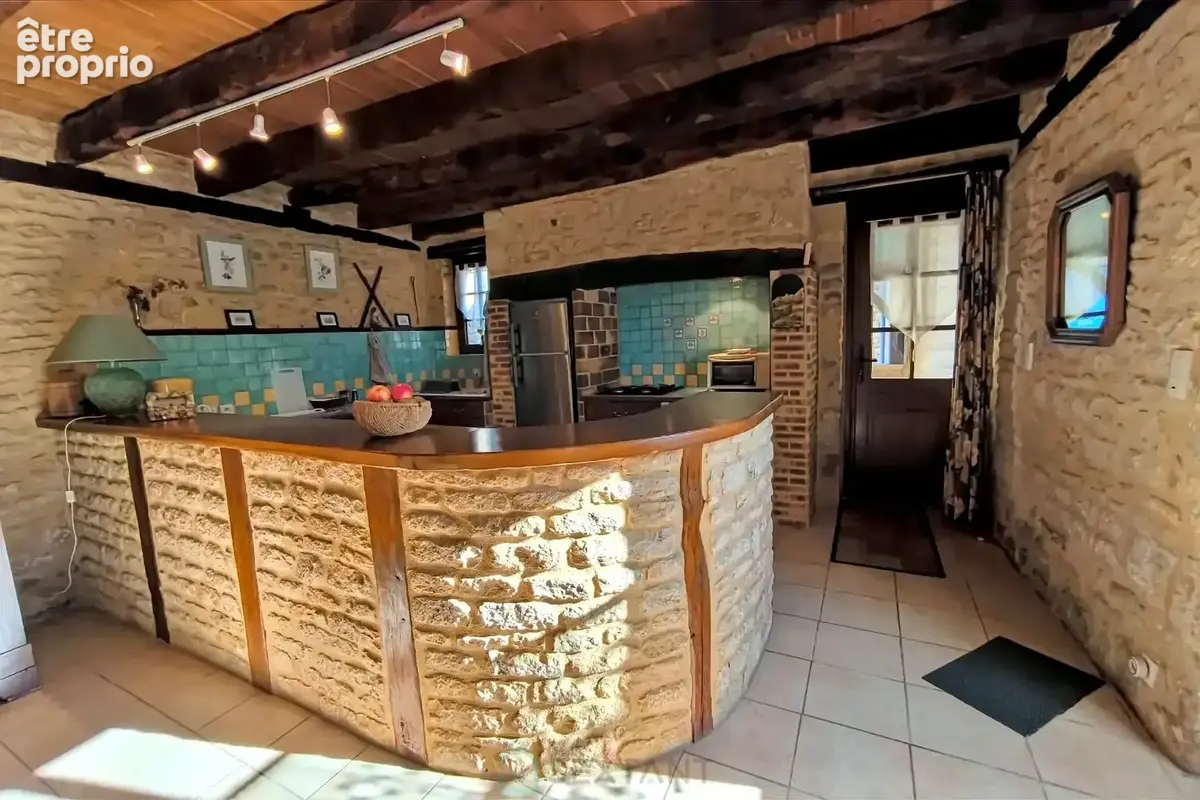 FANLAC, maison de charme avec dépendances - photo 3