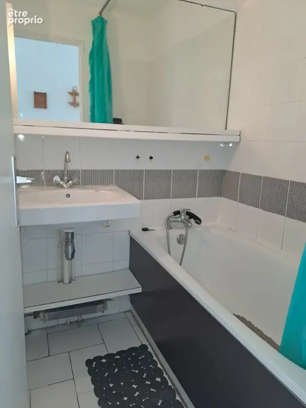 Beau studio cabine ( fermée )  petite vue mer + parking - photo 6