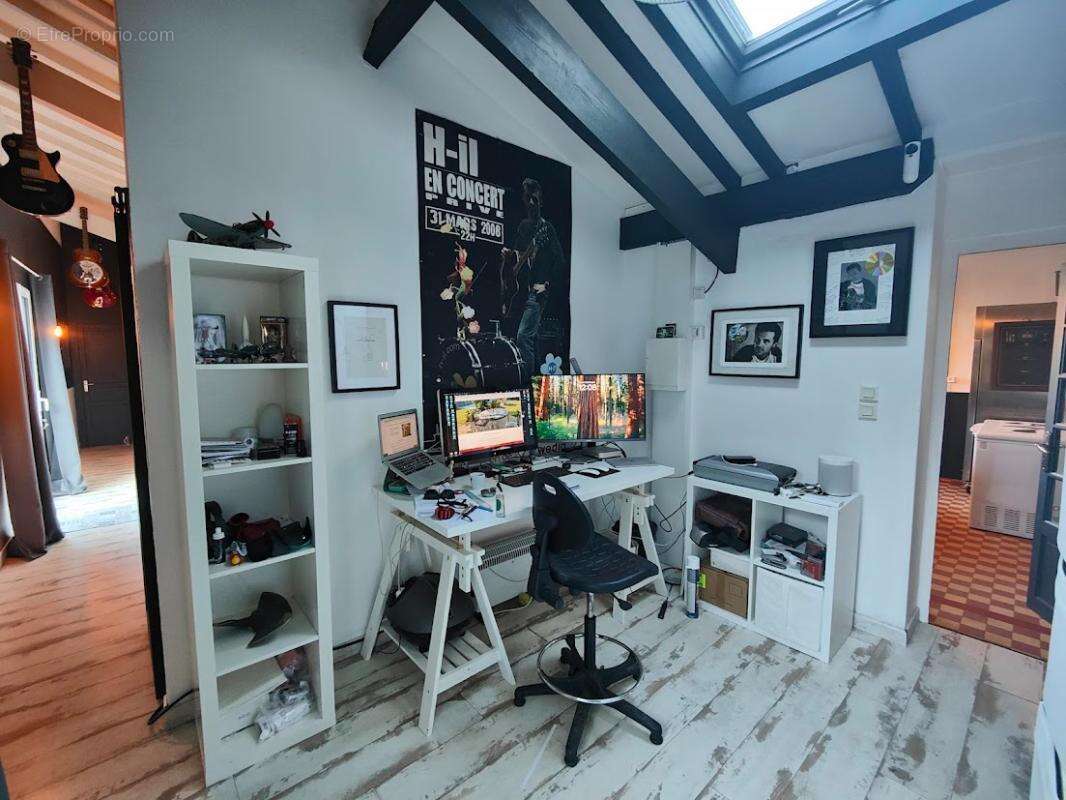 Maison à EGUZON-CHANTOME