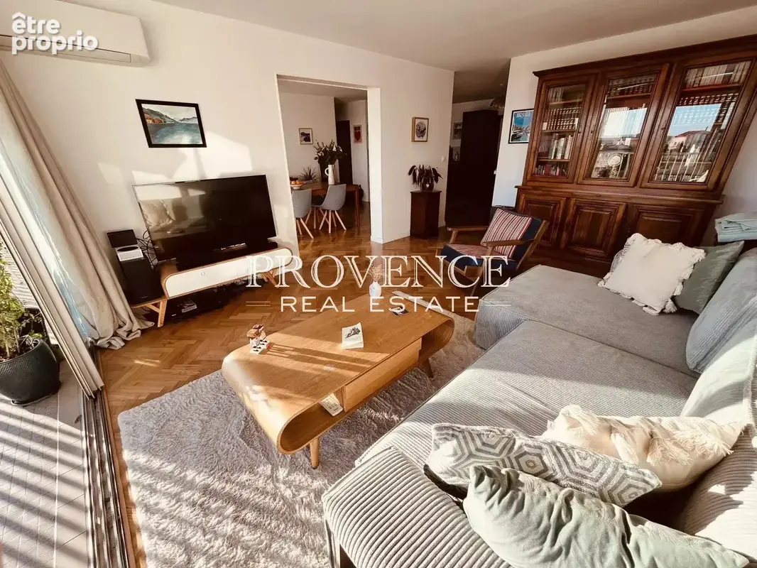 Vallon des Auffes – T3 de 90 m² vue mer exceptionnelle - photo 8