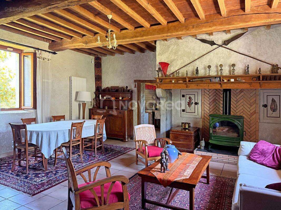 Maison à MORLAAS