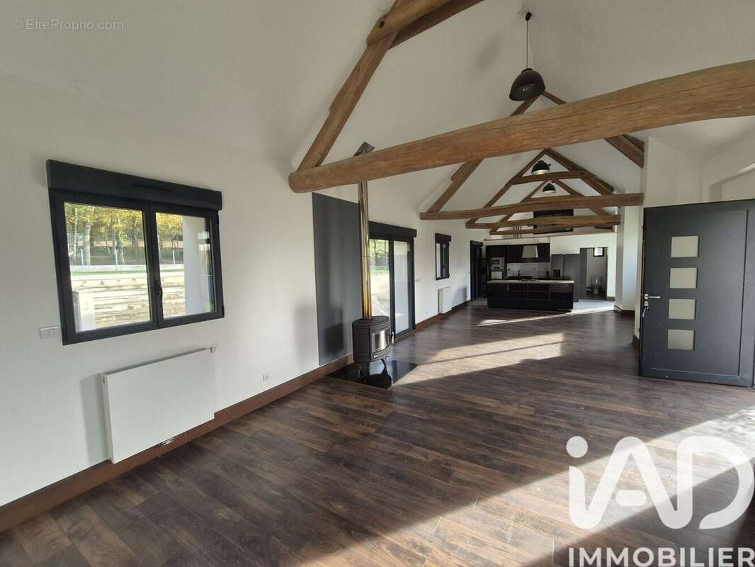 Photo 3 - Maison à GERMIGNY-L&#039;EVEQUE