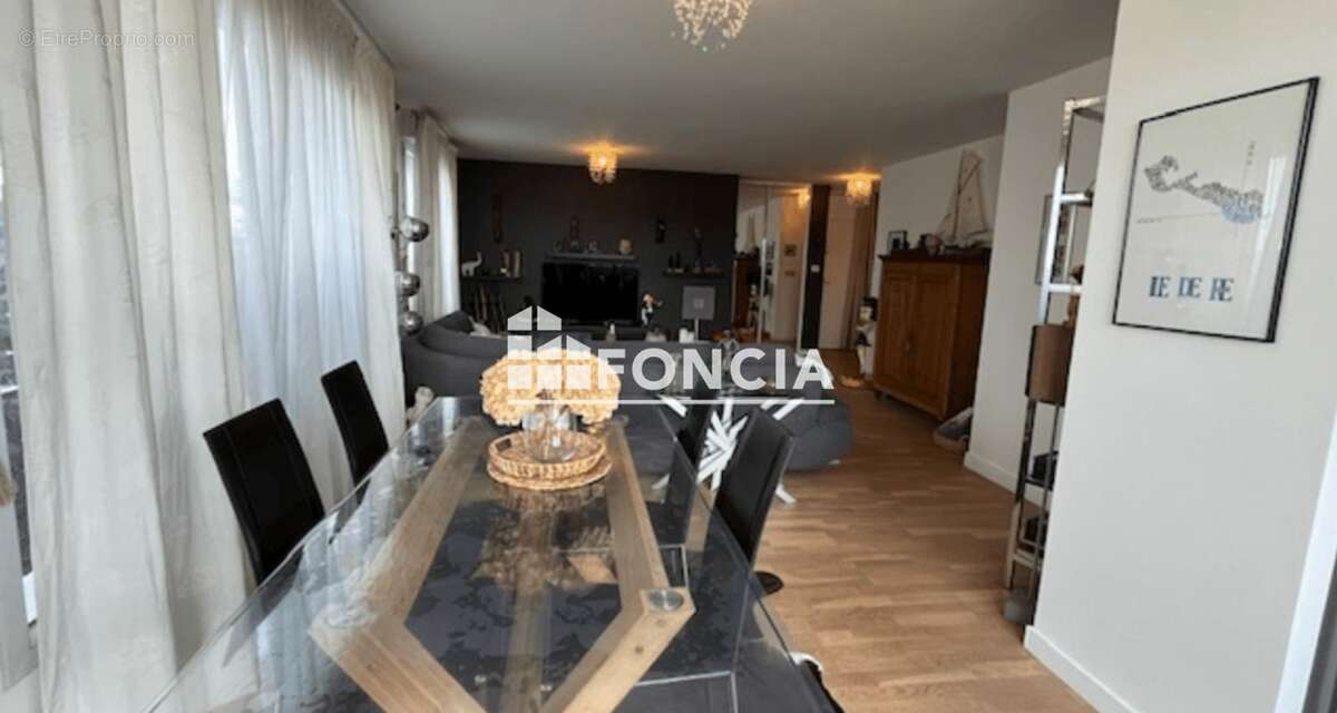 Appartement à CHATENAY-MALABRY