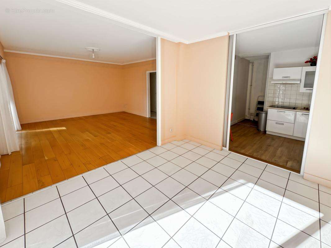 Appt t3 francheville garage/ ascenseur/ calme - photo 5