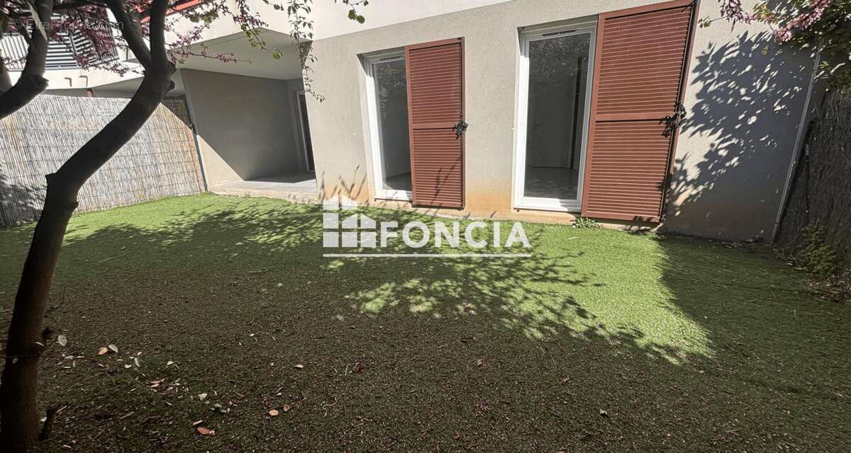 Appartement à HYERES