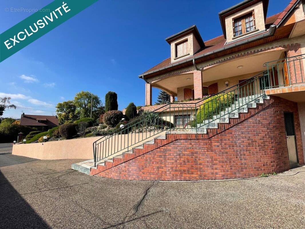 Photo 1 - Maison à CUSSET