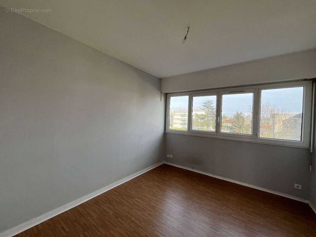 Appartement à COGNAC