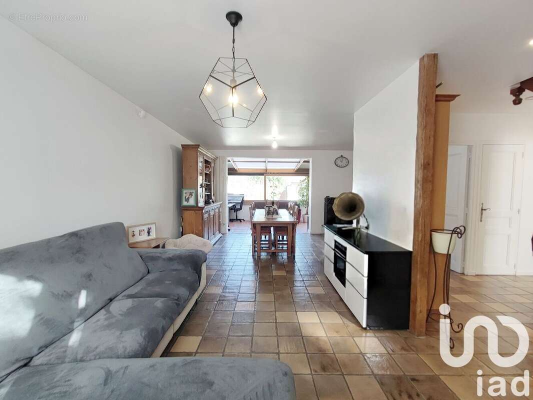 Photo 3 - Maison à TREMBLAY-EN-FRANCE
