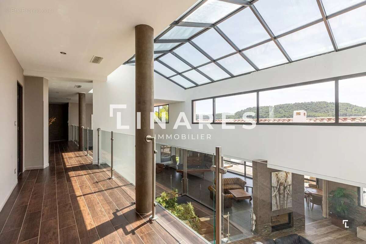 LA MAJESTUEUSE - Propriété d'exception de 500m² - Piscines - Dépendances - 83740 LA CADIÈRE D'AZUR - photo 15