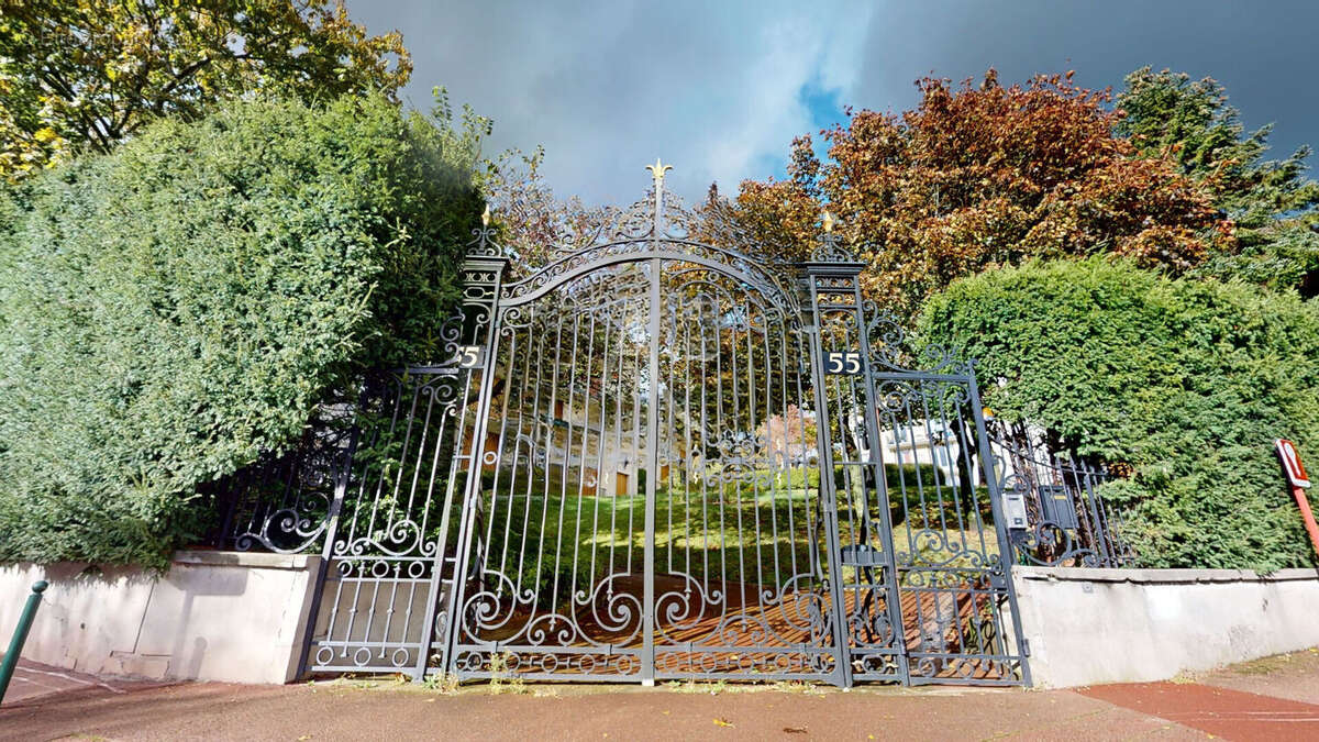 Appartement à LE RAINCY