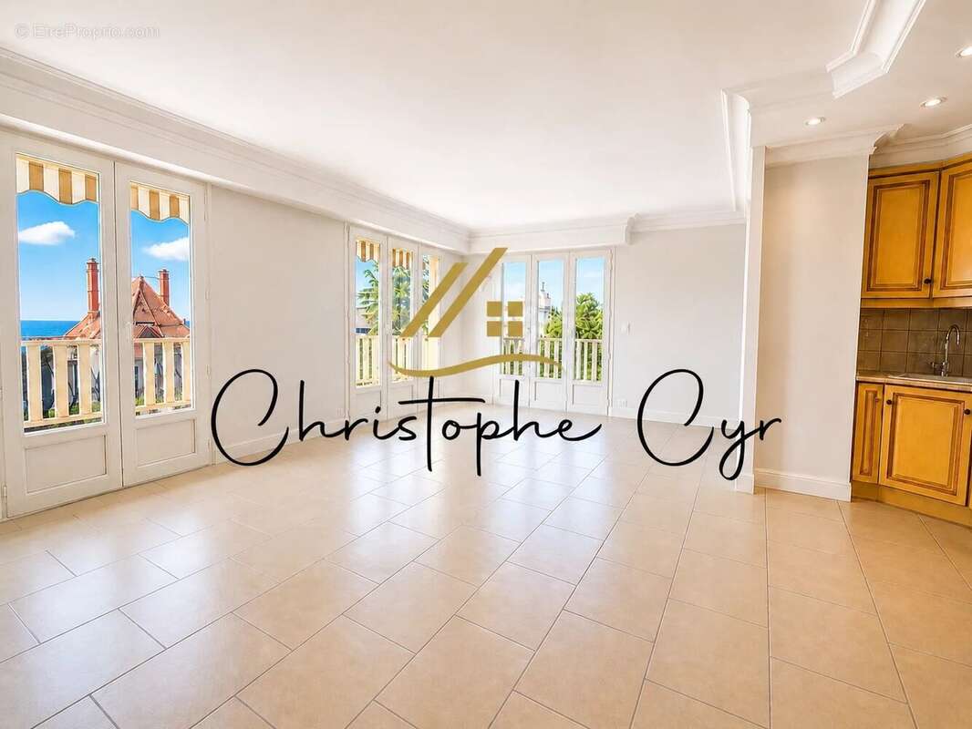 Appartement à CANNES