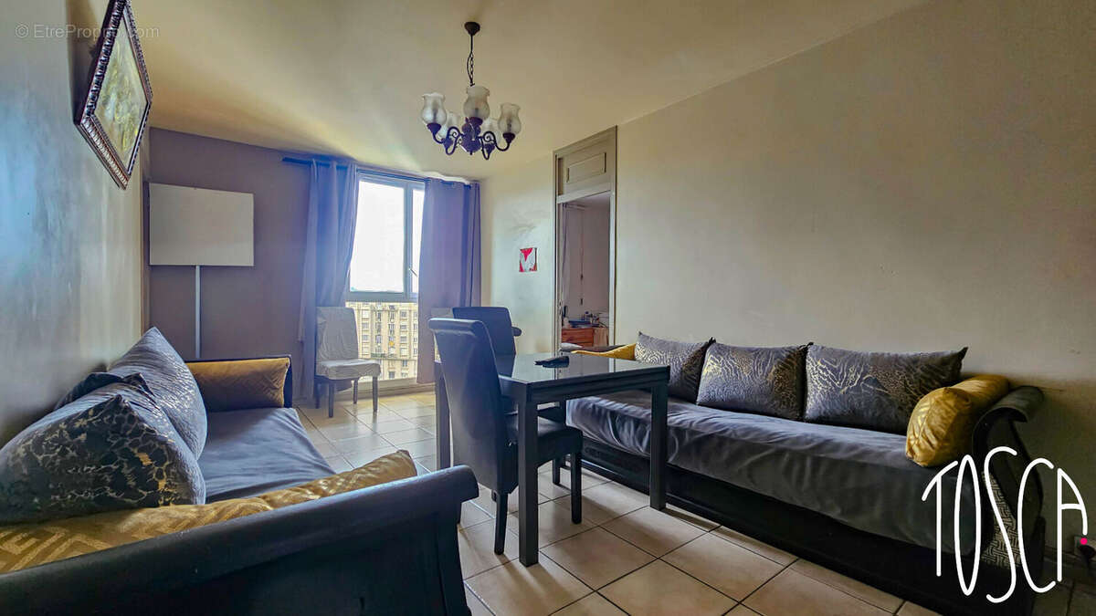 Appartement à THIAIS