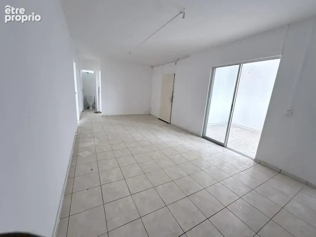 A VENDRE : Appartement T4 aux Abymes (97139) - photo 2