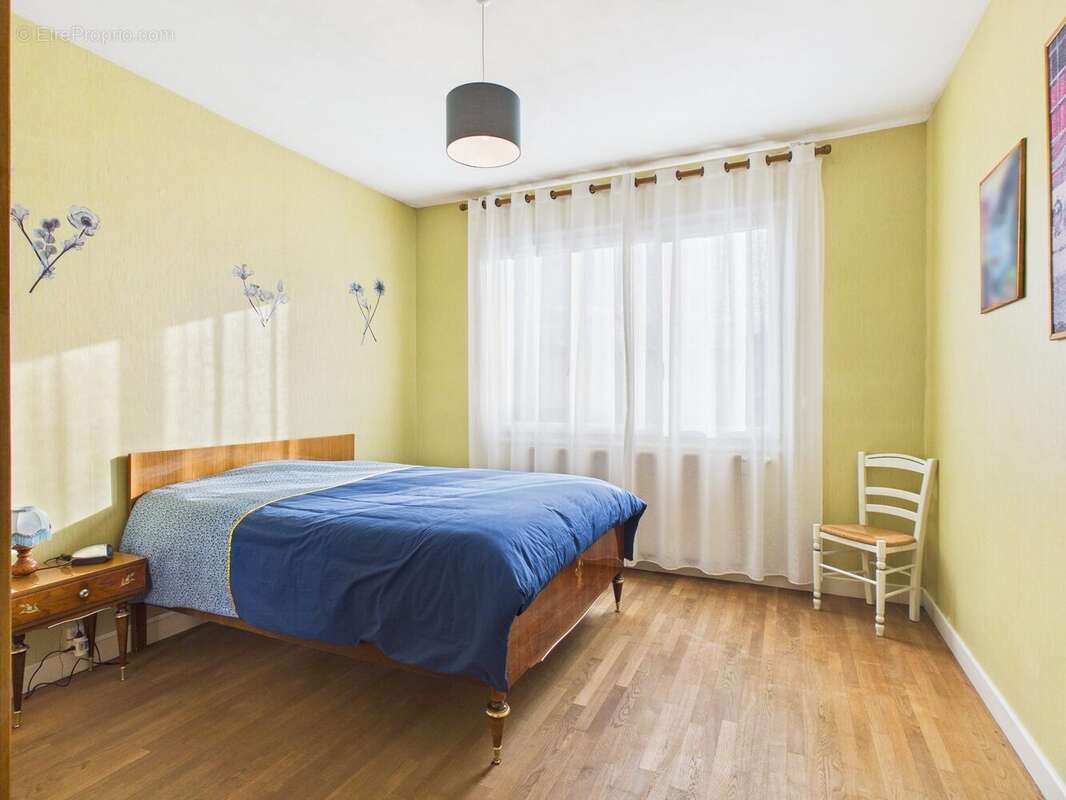 Maison à ROMILLY-SUR-SEINE