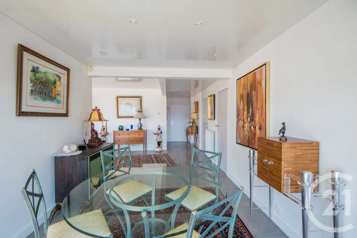 Appartement à NICE