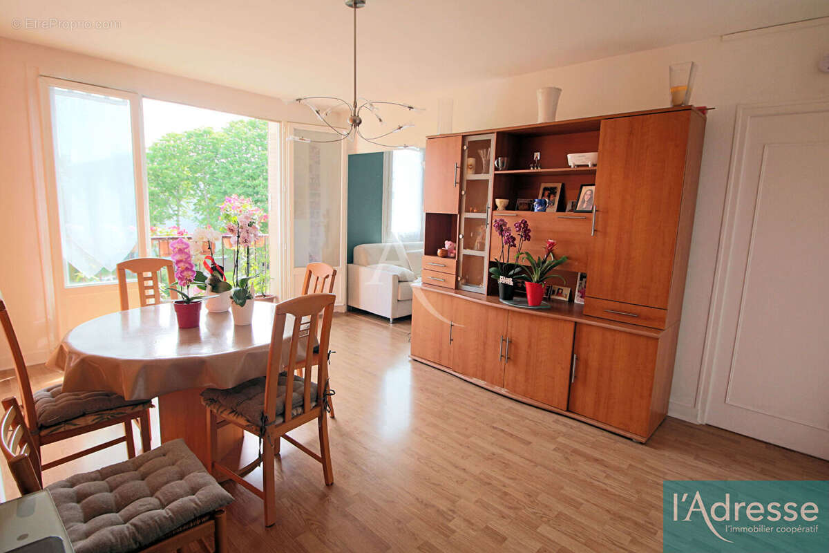 Appartement à VIRY-CHATILLON