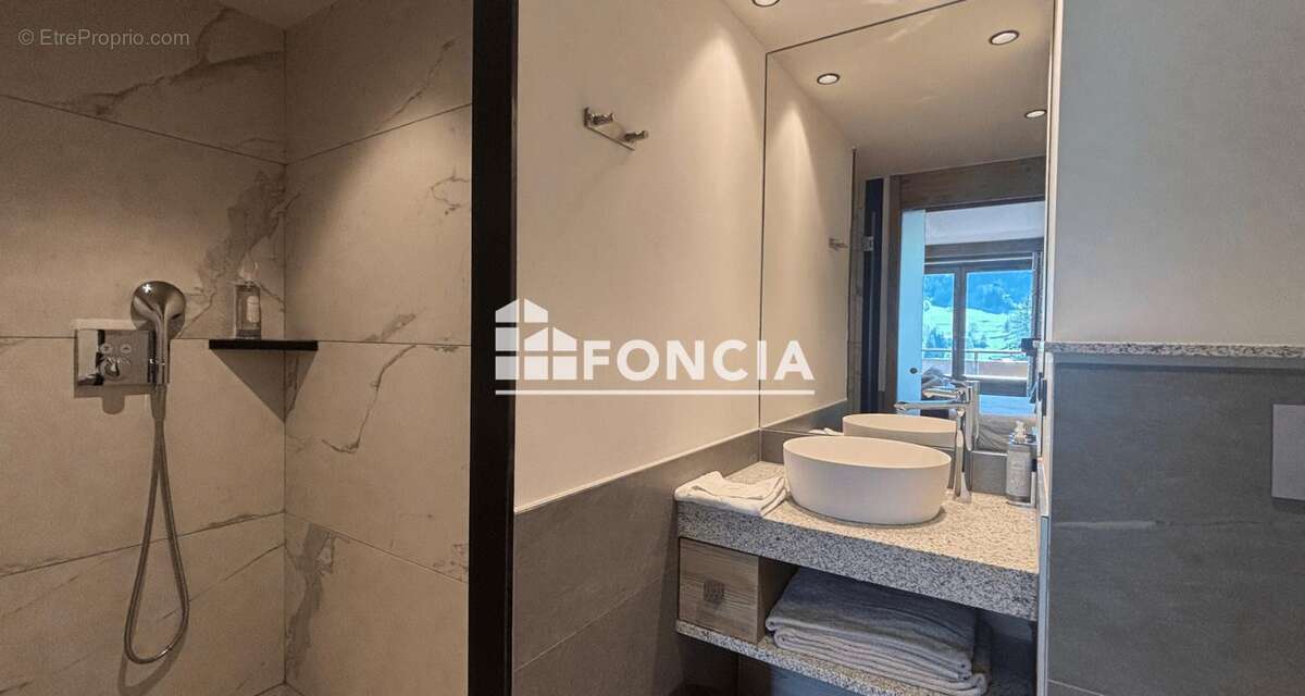 Appartement à LES CONTAMINES-MONTJOIE
