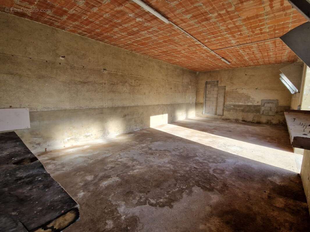 Terrain à DROUPT-SAINTE-MARIE